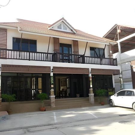 โรงแรมพรบุรี น่าน ภายนอก รูปภาพ